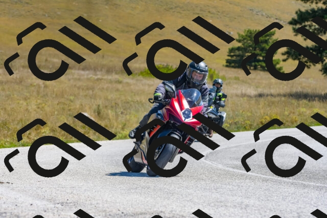 20250831122409_-R029881_r2