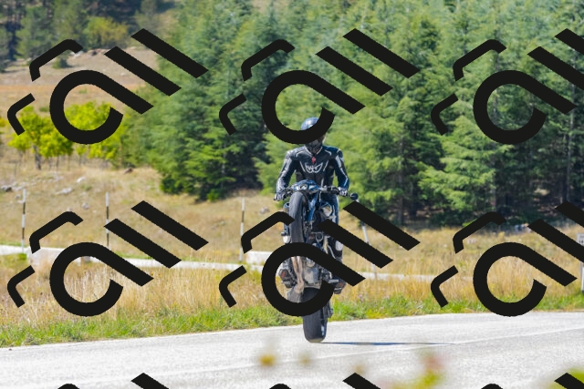 20250831122445_-R029896_r2