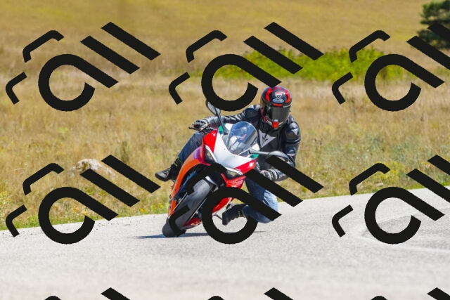 20250831122535_-R029906_r2