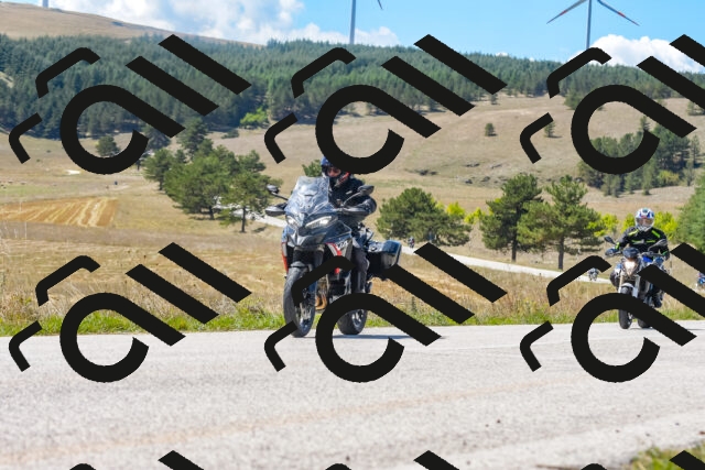 20250831123015_-R029944_r2