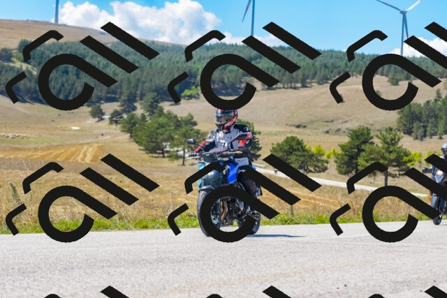 20250831123023_-R029956_r2