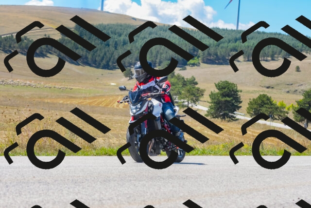 20250831123034_-R029967_r2