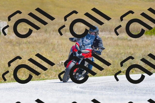 20250831123159_-R029979_r2