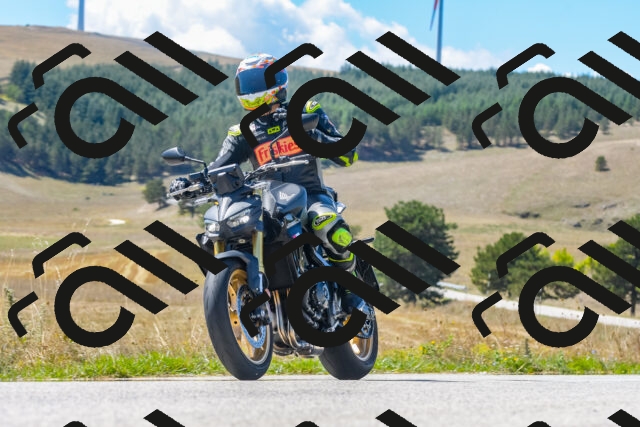 20250831123331_-R020012_r2