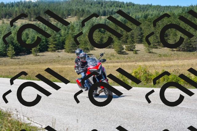 20250831123538_-R020035_r2