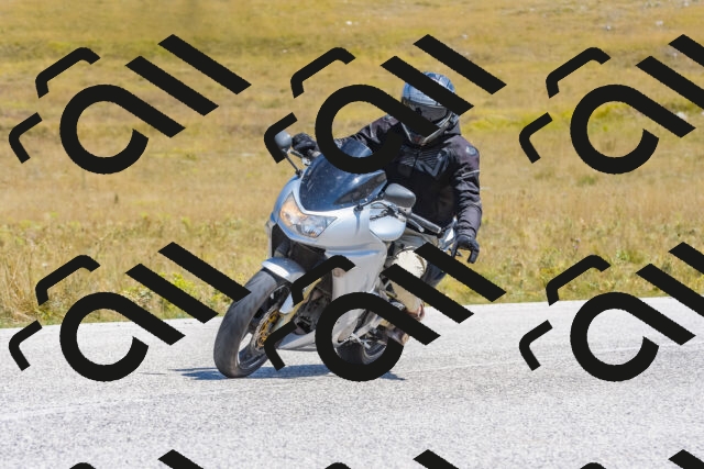 20250831124454_-R020068_r2