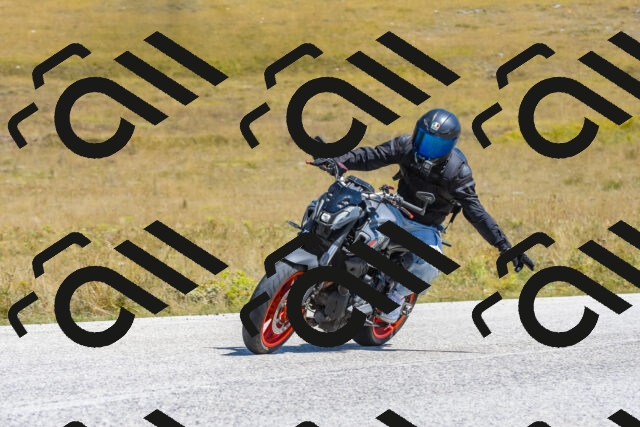 20250831124456_-R020071_r2