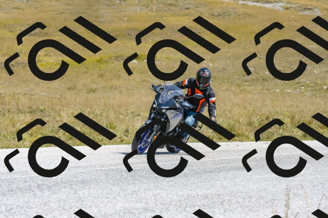 20250831124457_-R020072_r2