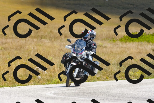 20250831125043_-R020094_r2