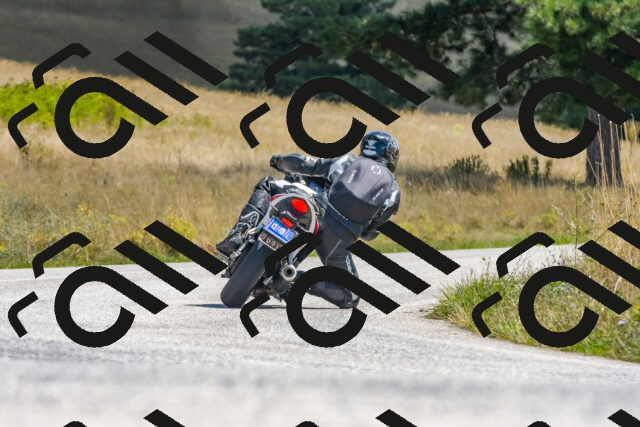 20250831125215_-R020106_r2