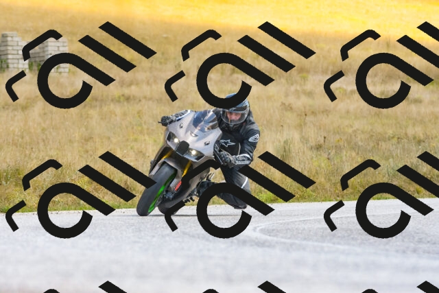 20250831125814_-R020117_r2