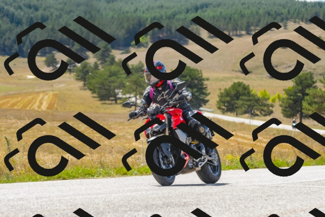 20250831132801_-R020255_r2