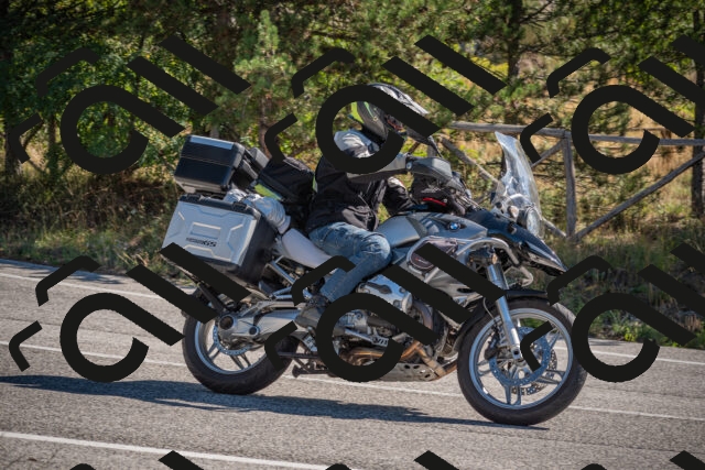 20250904105305-_5000736_am_