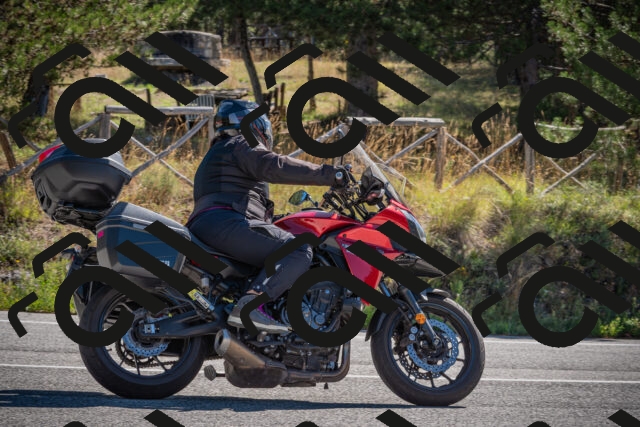 20250904105309-_5000741_am_