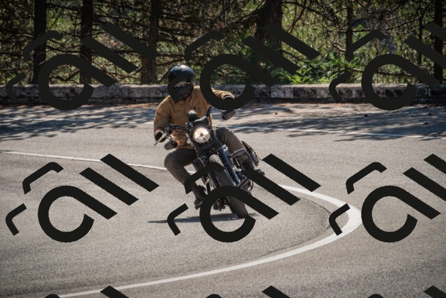 20250904105323-_5000742_am_