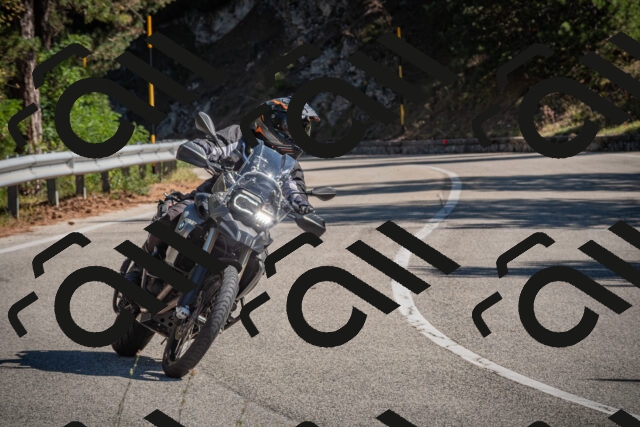 20250904105420-_5000746_am_