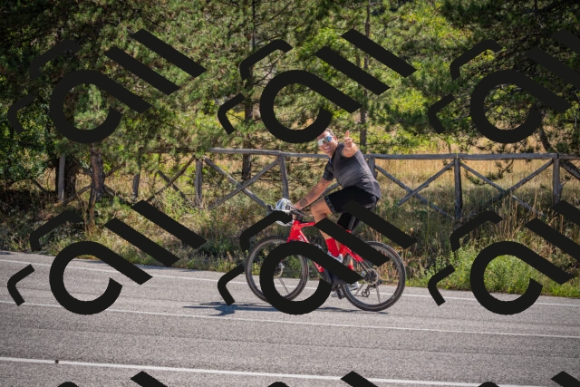 20250904110448-_5000758_am_