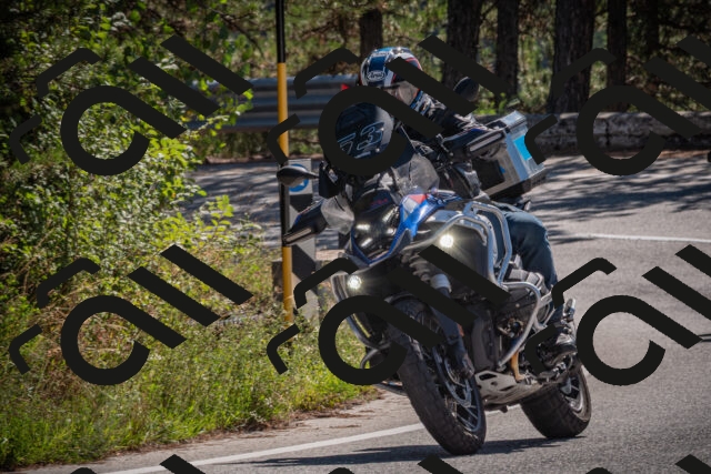 20250904111331-_5000776_am_