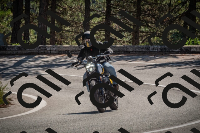 20250904111344-_5000786_am_