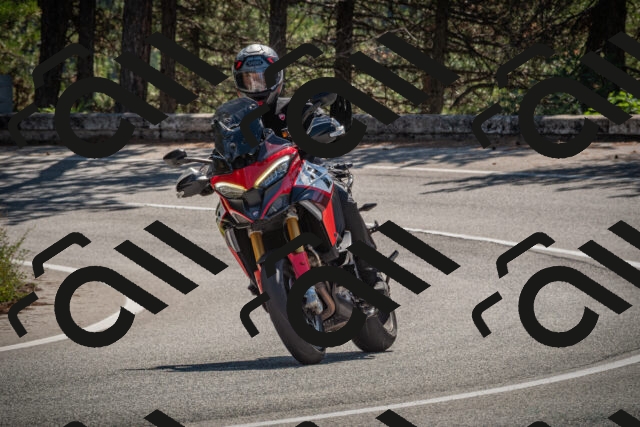 20250904111611-_5000790_am_