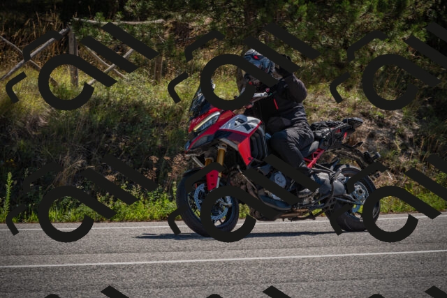 20250904111612-_5000792_am_