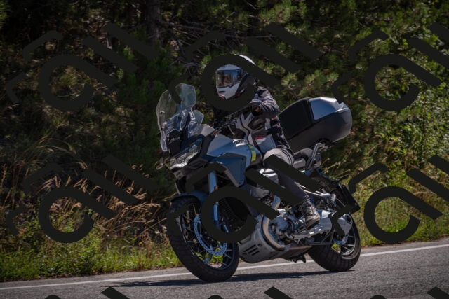 20250904111623-_5000795_am_