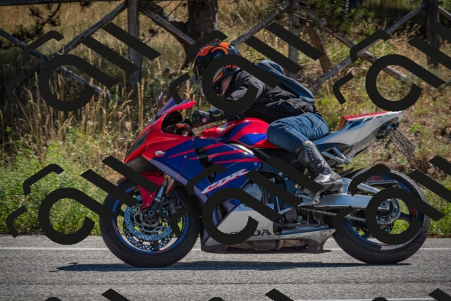 20250904111630-_5000806_am_