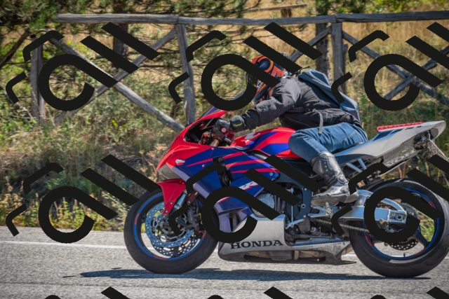 20250904111630-_5000807_am_