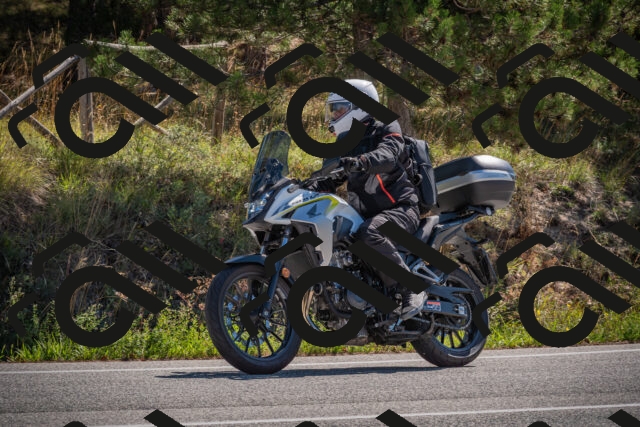 20250904112036-_5000812_am_