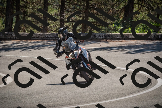 20250904112629-_5000820_am_