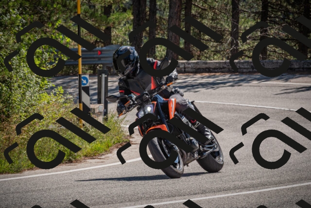 20250904113813-_5000828_am_