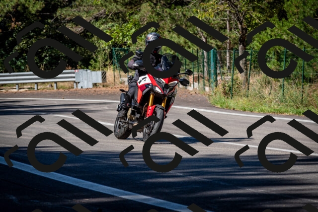 202509041112-DSC_9813_c2