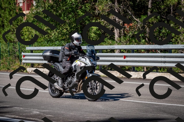 202509041115-DSC_9829_c2