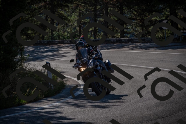 20250906094904-_5000846_am_