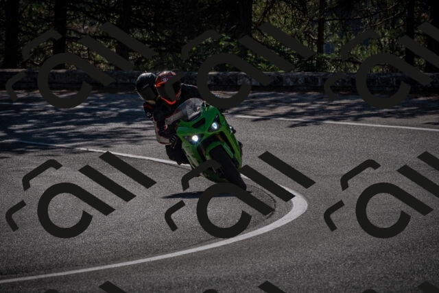 20250906095234-_5000851_am_