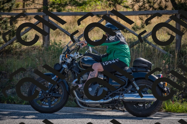 20250906095512-_5000866_am_