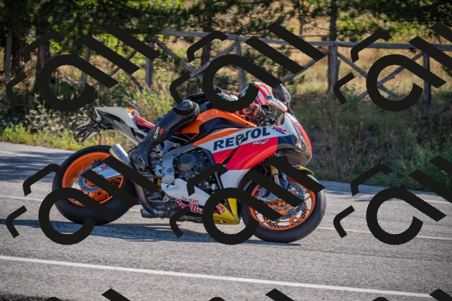 20250906095535-_5000869_am_