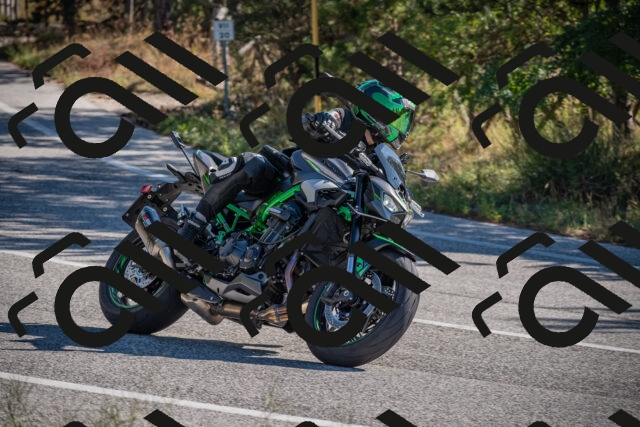 20250906095936-_5000880_am_