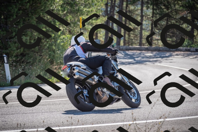 20250906095938-_5000884_am_