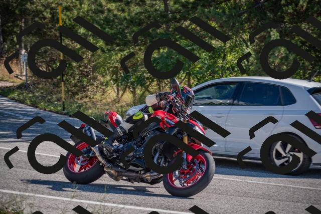 20250906100557-_5000911_am_