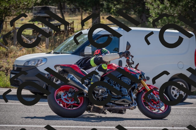 20250906100557-_5000913_am_