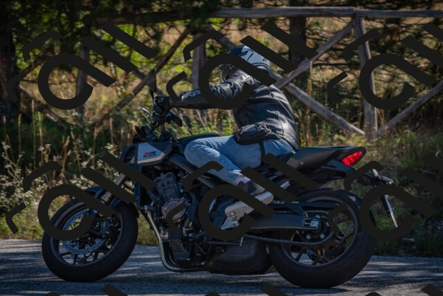 20250906100645-_5000930_am_