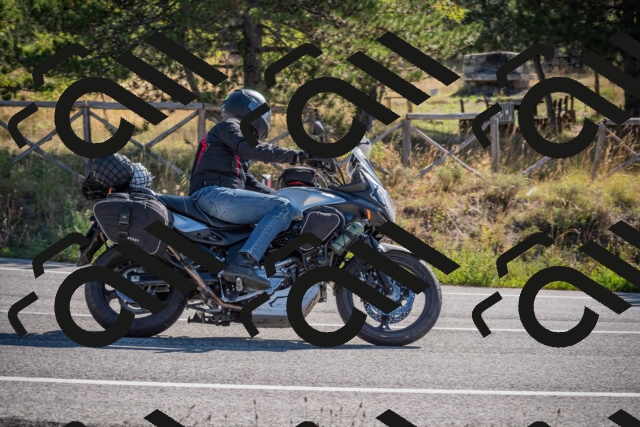 20250906101632-_5000966_am_