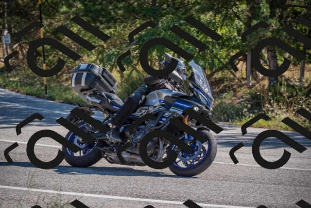 20250906101643-_5000969_am_