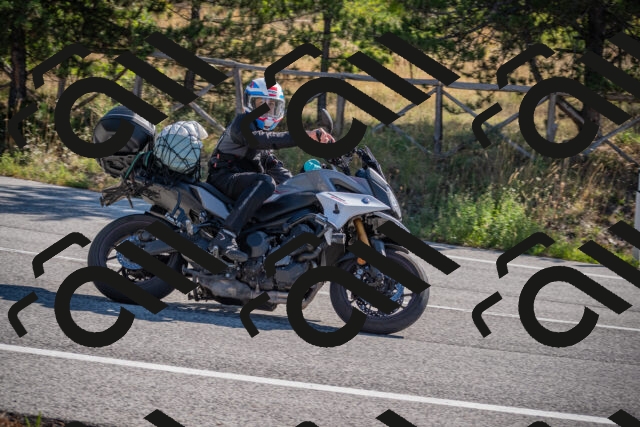 20250906101730-_5000974_am_