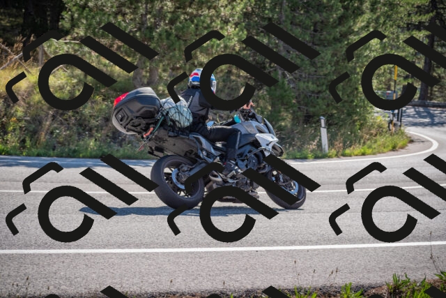 20250906101730-_5000976_am_