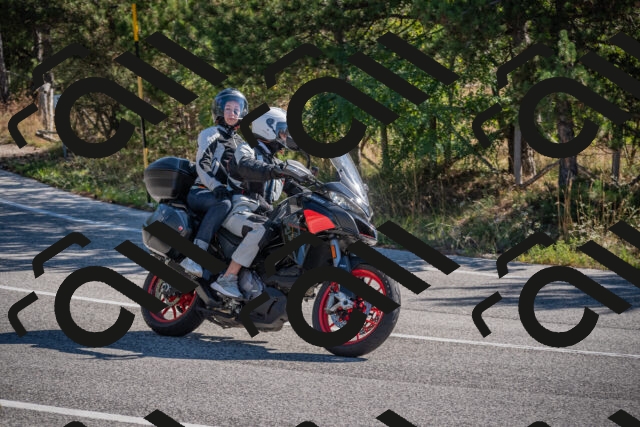 20250906101805-_5000980_am_