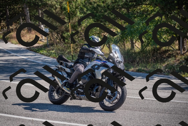 20250906101805-_5000981_am_