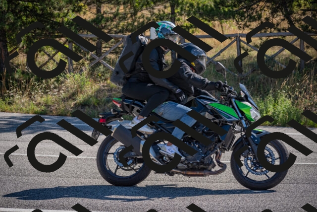 20250906101807-_5000984_am_