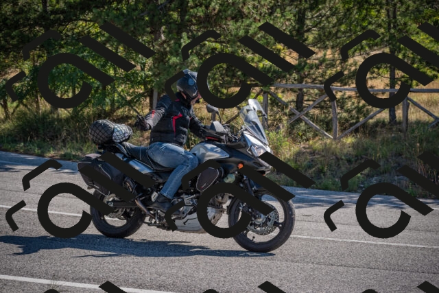 20250906101813-_5000992_am_